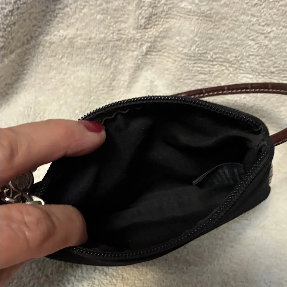 Liz Claiborne Black Suede Wristlet with Brown Croc Accent - Picture 9 of 14